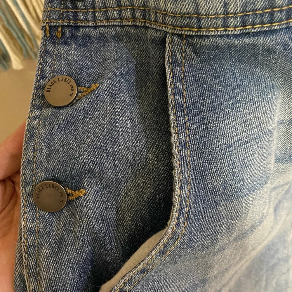 Black Label Distressed Medium Wash Overalls - Picture 4 of 6